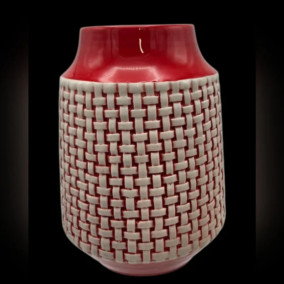 Retro Vintage Ceramic Red White Basket Weave Decorative Vase - Picture 2 of 8